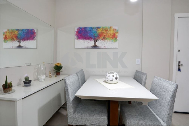 Imagem Apartamento com 3 Quartos à Venda, 66 m² em Vila Ipiranga - Porto Alegre Imagem Apartamento com 3 Quartos à Venda, 66 m² em Vila Ipiranga - Porto Alegre