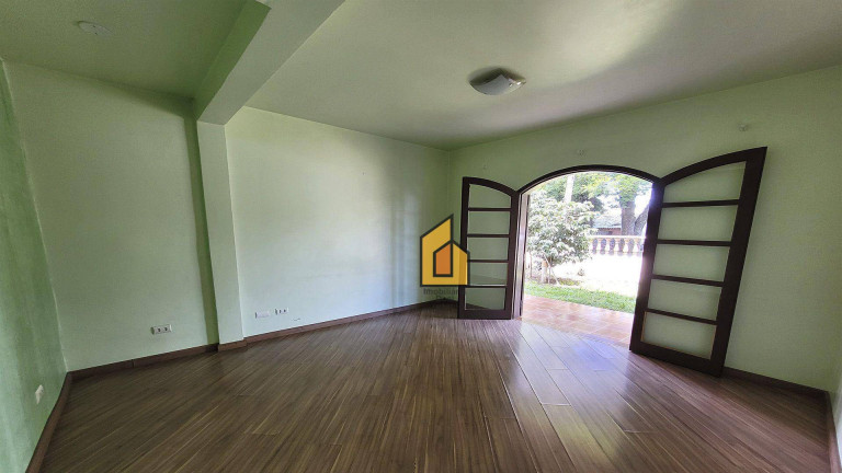 Imagem Sobrado com 2 Quartos para Alugar, 267 m² em Estação - Araucária Imagem Sobrado com 2 Quartos para Alugar, 267 m² em Estação - Araucária