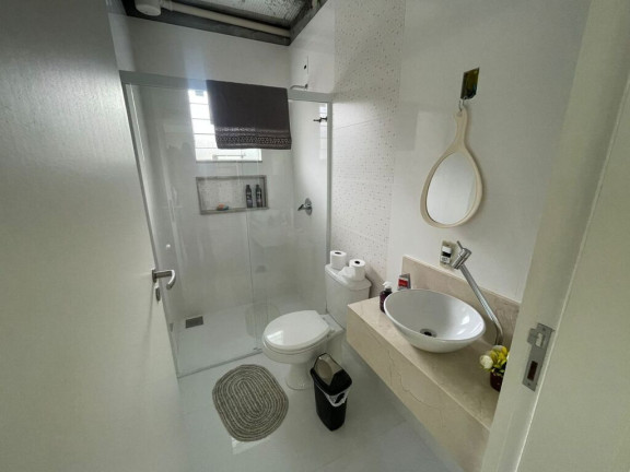 Imagem Casa com 4 Quartos à Venda, 232 m² em Governador Celso Ramos - Governador Celso Ramos