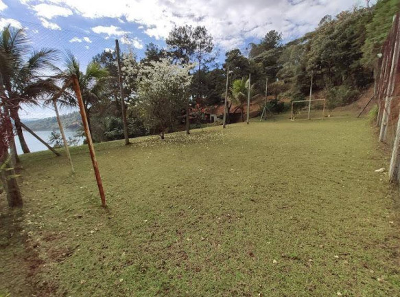 Imagem Casa com 4 Quartos à Venda, 5.310 m² em Jacareí Imagem Casa com 4 Quartos à Venda, 5.310 m² em Jacareí