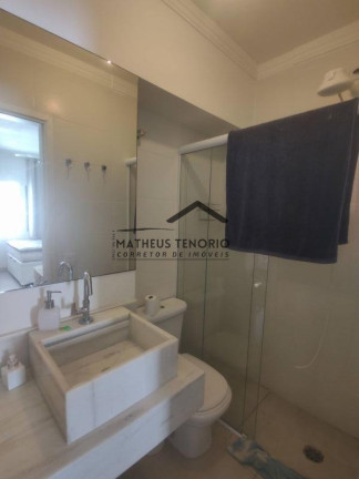 Imagem Cobertura com 3 Quartos à Venda, 280 m²
