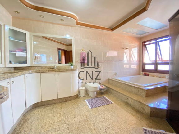 Imagem Casa com 5 Quartos à Venda, 500 m² em Centro I - Brusque