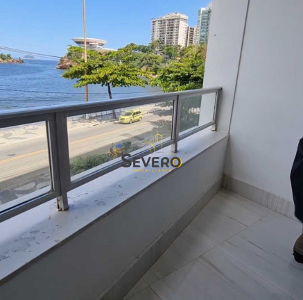 Imagem Apartamento com 4 Quartos à Venda, 220 m² em Ingá - Niterói