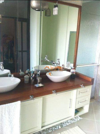 Imagem Casa com 4 Quartos à Venda, 600 m² em Caputera - Arujá Imagem Casa com 4 Quartos à Venda, 600 m² em Caputera - Arujá