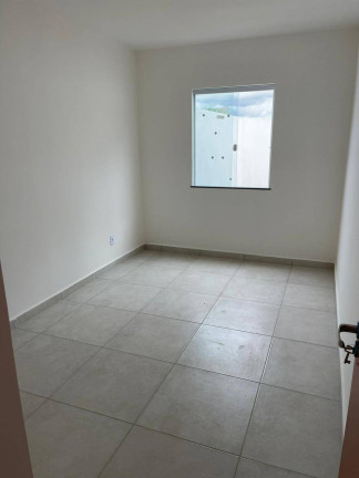 Imagem Casa com 2 Quartos à Venda, 125 m² em Feira De Santana Imagem Casa com 2 Quartos à Venda, 125 m² em Feira De Santana