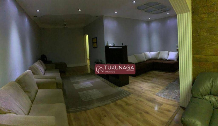 Imagem Casa com 5 Quartos à Venda, 500 m² em Vila Augusta - Guarulhos Imagem Casa com 5 Quartos à Venda, 500 m² em Vila Augusta - Guarulhos