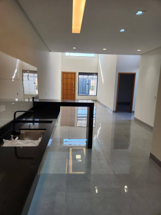 Imagem Casa com 3 Quartos à Venda, 155 m² em Setor Faiçalville - Goiânia Imagem Casa com 3 Quartos à Venda, 155 m² em Setor Faiçalville - Goiânia