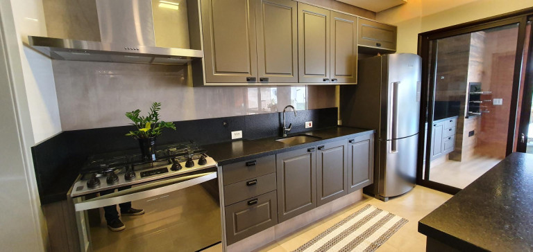 Imagem Casa com 4 Quartos à Venda, 350 m² em Serrinha - Bragança Paulista Imagem Casa com 4 Quartos à Venda, 350 m² em Serrinha - Bragança Paulista