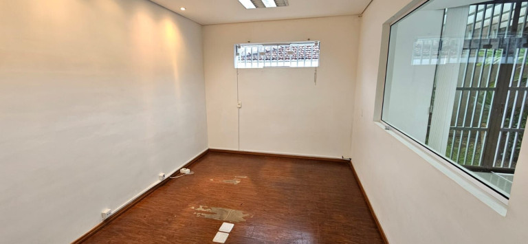 Imagem Sala Comercial para Alugar, 248 m² em Vila Nova Socorro - Mogi Das Cruzes Imagem Sala Comercial para Alugar, 248 m² em Vila Nova Socorro - Mogi Das Cruzes