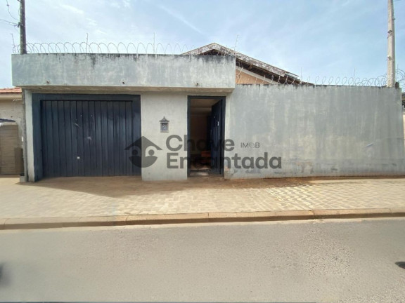 Casa com 3 Quartos à Venda, 277 m² em Centro - Birigui