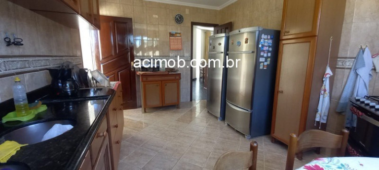 Imagem Casa com 3 Quartos à Venda, 217 m² em Piatã - Salvador