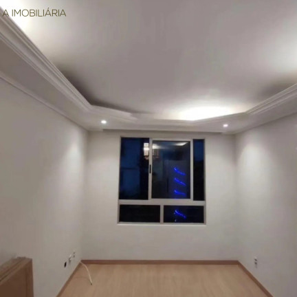 Imóvel com 3 Quartos à Venda, 61 m² em Jardim Santa Emília - São Paulo