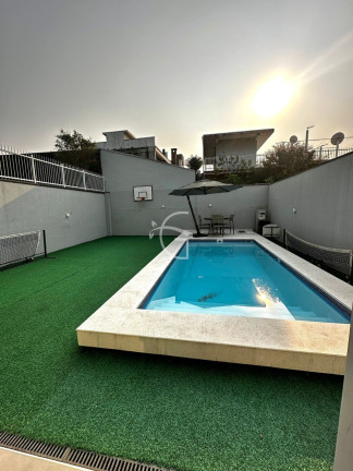 Imagem Casa com 3 Quartos à Venda, em Glória - Joinville Imagem Casa com 3 Quartos à Venda, em Glória - Joinville