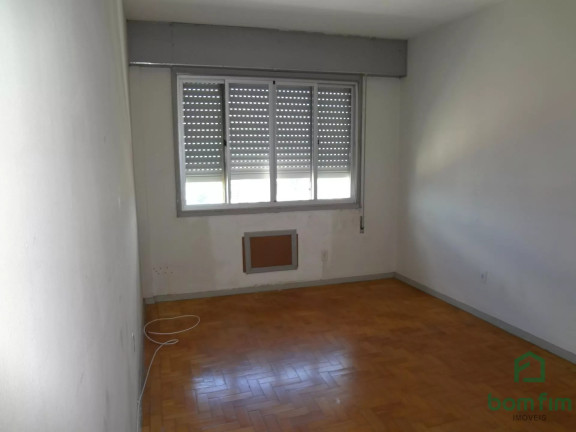 Imagem Apartamento com 3 Quartos para Alugar, 110 m² em Centro - Santa Maria Imagem Apartamento com 3 Quartos para Alugar, 110 m² em Centro - Santa Maria
