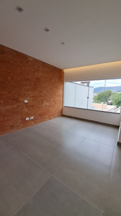 Imagem Casa com 3 Quartos à Venda, 170 m² em Jardim Do Lago - Atibaia Imagem Casa com 3 Quartos à Venda, 170 m² em Jardim Do Lago - Atibaia