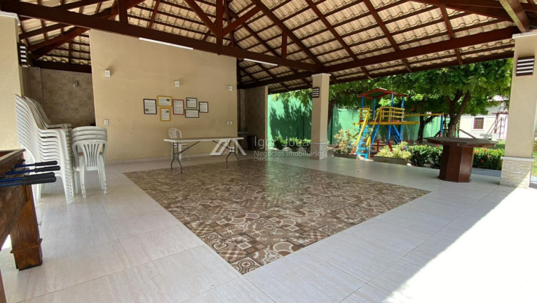 Imagem Casa com 4 Quartos à Venda, 185 m² em Cidade Dos Funcionários - Fortaleza