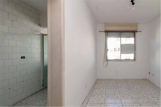 Imagem Imóvel com 1 Quarto à Venda, em Vila Nova - Porto Alegre Imagem Imóvel com 1 Quarto à Venda, em Vila Nova - Porto Alegre