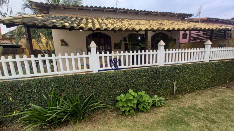 Imagem Casa com 2 Quartos à Venda,  em Unamar - Cabo Frio