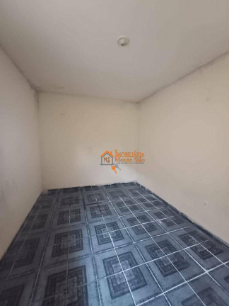 Imagem Casa com 6 Quartos à Venda, 150 m² em Cidade Soberana - Guarulhos Imagem Casa com 6 Quartos à Venda, 150 m² em Cidade Soberana - Guarulhos