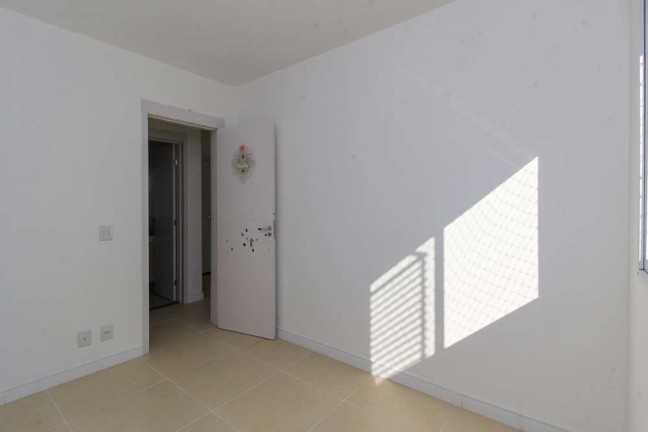 Imagem Apartamento com 2 Quartos à Venda, 58 m² em Vila Nova - Porto Alegre
