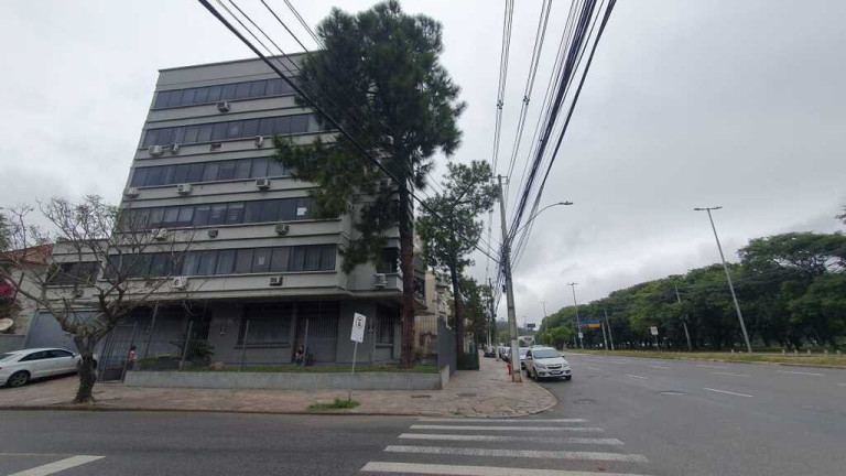 Sala Comercial à Venda, 59 m² em Menino Deus - Porto Alegre