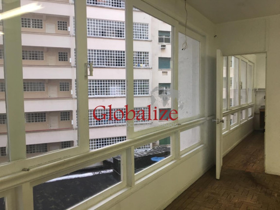 Sala Comercial à Venda, 158 m² em Gonzaga - Santos