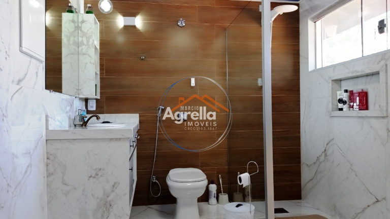 Imagem Imóvel com 2 Quartos à Venda, 374 m² em Pederneiras - Mogi Mirim Imagem Imóvel com 2 Quartos à Venda, 374 m² em Pederneiras - Mogi Mirim