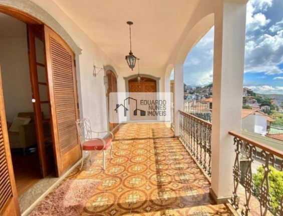 Imagem Casa com 5 Quartos à Venda,  em Mangabeiras - Belo Horizonte
