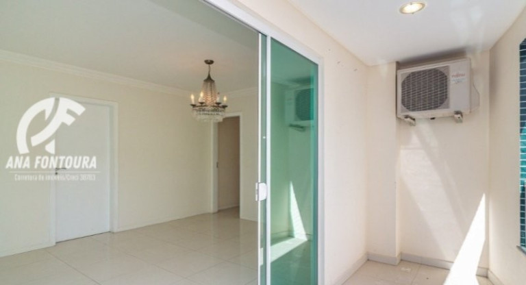 Imagem Apartamento com 4 Quartos à Venda, 123 m² em Centro - Balneário Camboriú Imagem Apartamento com 4 Quartos à Venda, 123 m² em Centro - Balneário Camboriú