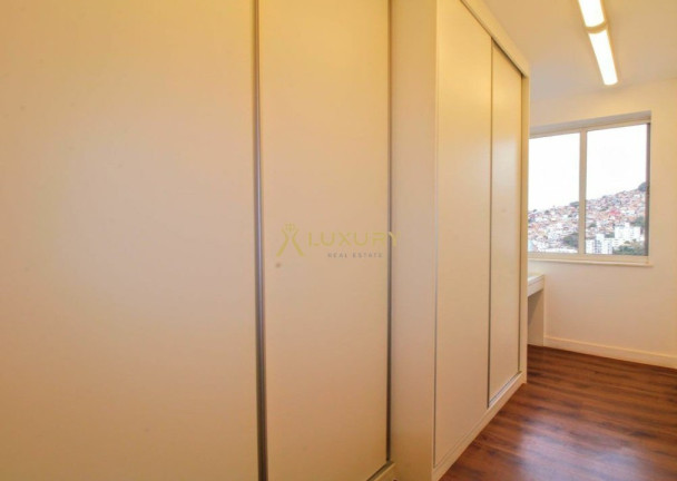 Imagem Imóvel com 4 Quartos à Venda, 276 m² em Funcionários - Belo Horizonte
