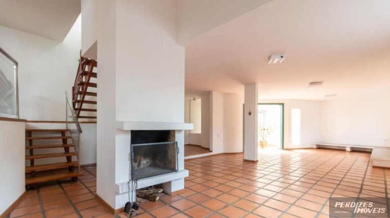 Casa com 3 Quartos à Venda ou Locação, 217 m² em Sumaré - São Paulo