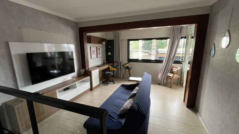 Imagem Casa com 4 Quartos à Venda, 250 m² em Centro - Ubatuba Imagem Casa com 4 Quartos à Venda, 250 m² em Centro - Ubatuba