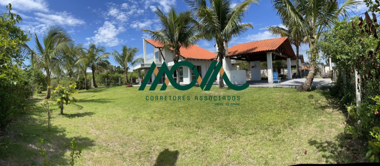 Imagem Casa com 4 Quartos à Venda, 200 m² em Itamar - Itapoá