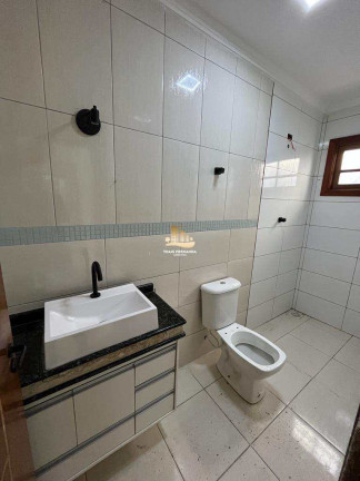 Imagem Casa com 3 Quartos à Venda, 123 m² em Maracanã - Praia Grande Imagem Casa com 3 Quartos à Venda, 123 m² em Maracanã - Praia Grande