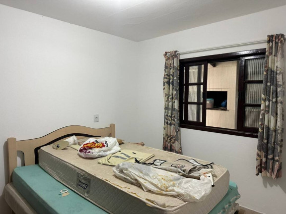 Imagem Casa com 5 Quartos à Venda, 220 m² em Centro - Balneário Barra Do Sul