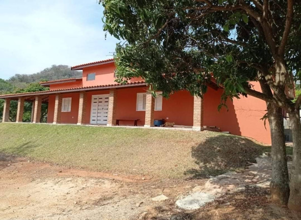Imagem Chácara com 4 Quartos à Venda, 1.274 m² em Morro - Capela Do Alto Imagem Chácara com 4 Quartos à Venda, 1.274 m² em Morro - Capela Do Alto