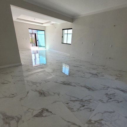 Imagem Sobrado com 3 Quartos à Venda, 107 m² em Rio Pequeno - Camboriú