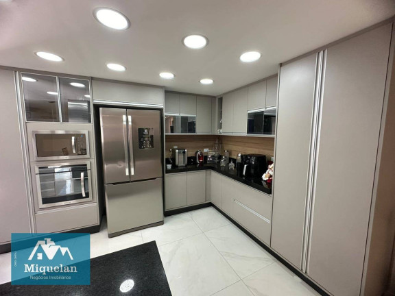 Imagem Sobrado com 3 Quartos à Venda, 313 m² em Jardim Cocaia - Guarulhos Imagem Sobrado com 3 Quartos à Venda, 313 m² em Jardim Cocaia - Guarulhos