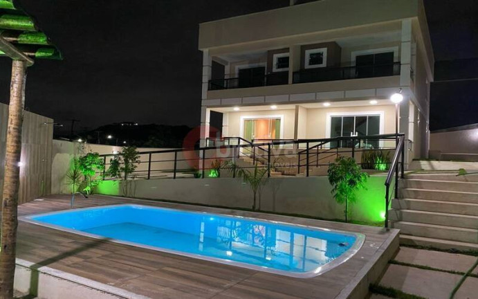 Casa de Condomínio com 2 Quartos à Venda, 92 m² em Jardim Peró - Cabo Frio