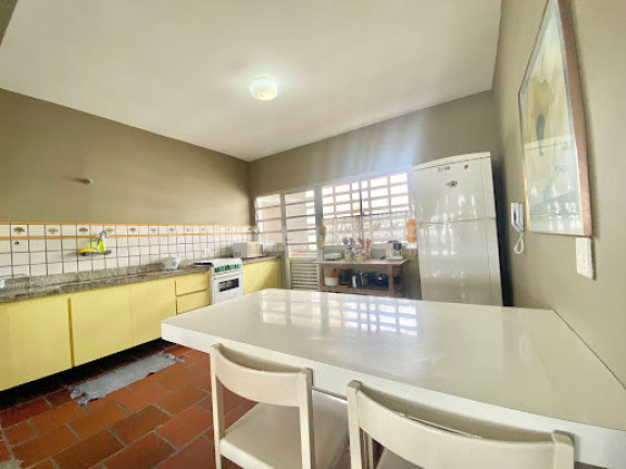 Imagem Apartamento com 3 Quartos à Venda, 90 m² em Pitangueiras - Guarujá