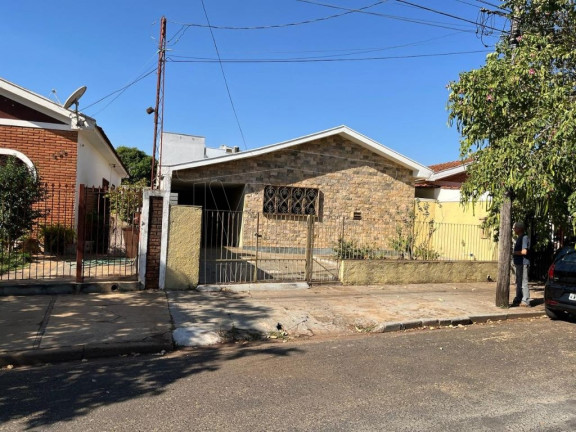Imagem Casa com 3 Quartos à Venda, 250 m² em Jardim Paulistano (vila Xavier) - Araraquara Imagem Casa com 3 Quartos à Venda, 250 m² em Jardim Paulistano (vila Xavier) - Araraquara