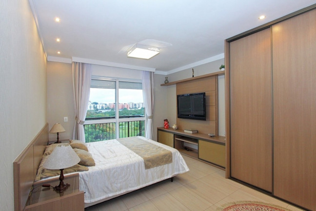 Imagem Imóvel com 3 Quartos à Venda, 167 m² em Jardim Europa - Porto Alegre Imagem Imóvel com 3 Quartos à Venda, 167 m² em Jardim Europa - Porto Alegre