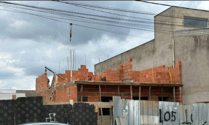 Sobrado com 2 Quartos à Venda,  em Jardim Itália - Sorocaba