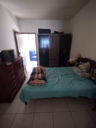 Casa com 2 Quartos à Venda,  em Jardim Melvi - Praia Grande