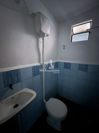 Imagem Casa com 1 Quarto para Alugar, 65 m² Imagem Casa com 1 Quarto para Alugar, 65 m²
