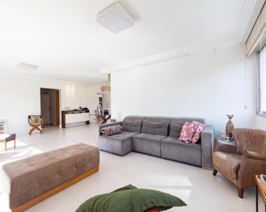 Imagem Apartamento com 4 Quartos à Venda, 257 m² em Higienópolis - São Paulo Imagem Apartamento com 4 Quartos à Venda, 257 m² em Higienópolis - São Paulo