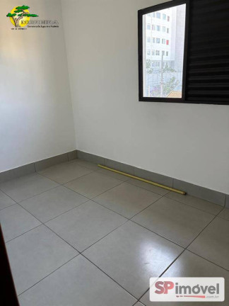 Imagem Sobrado com 3 Quartos para Alugar, 180 m² em Vila Santos - São Paulo