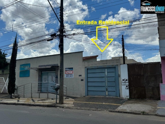 Imagem Imóvel com 4 Quartos à Venda, 450 m² em Setor Coimbra - Goiânia Imagem Imóvel com 4 Quartos à Venda, 450 m² em Setor Coimbra - Goiânia