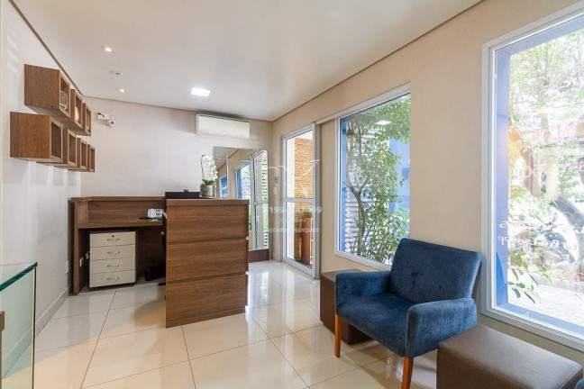 Imagem Casa com 1 Quarto à Venda, 272 m² em Pinheiros - São Paulo Imagem Casa com 1 Quarto à Venda, 272 m² em Pinheiros - São Paulo