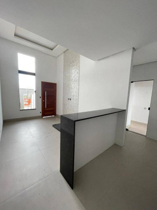 Imagem Casa com 3 Quartos à Venda, 180 m² em Parque Itatiaia - Aparecida De Goiânia